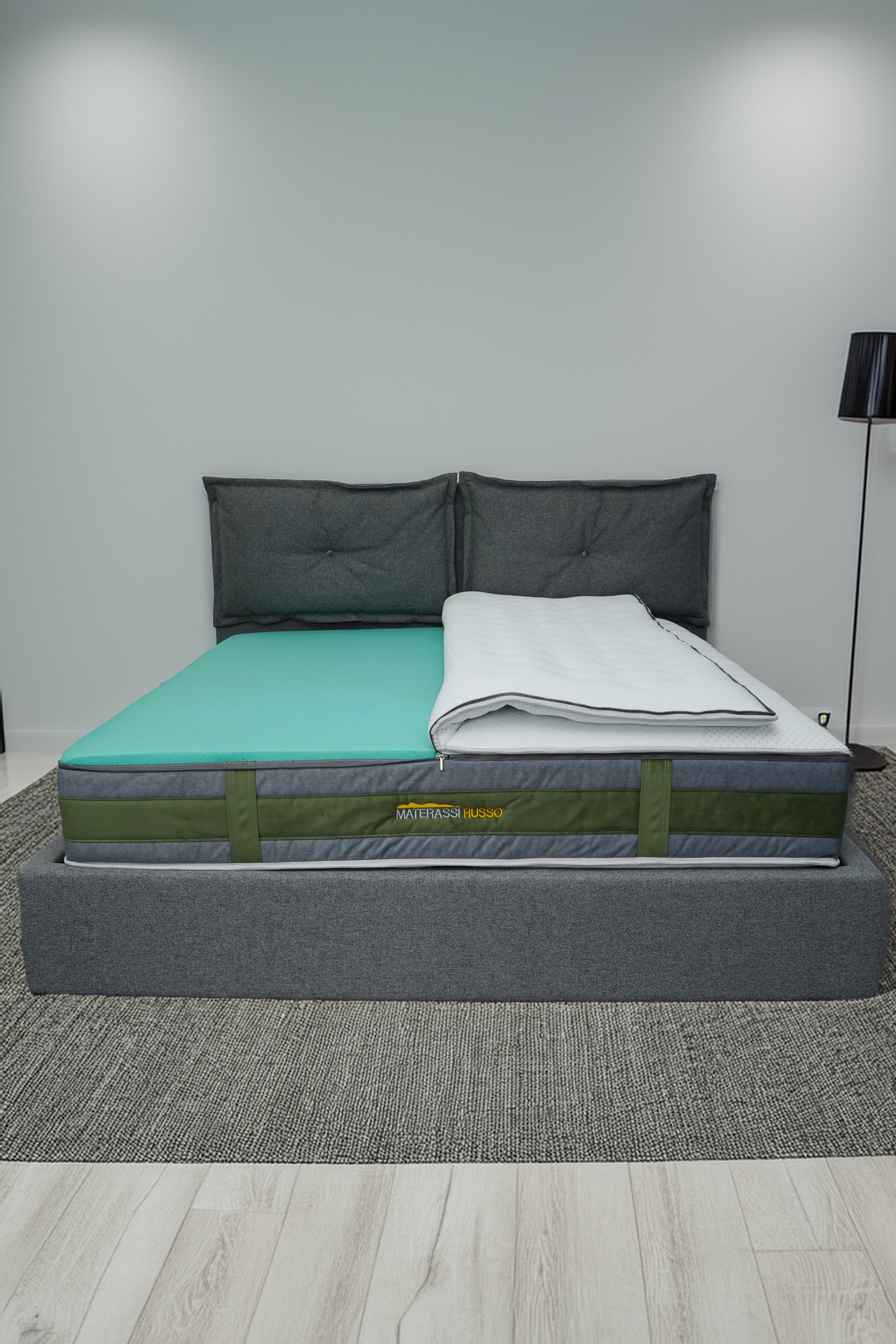 Materasso "Comfort" a Doppia Struttura con Fodera Stagionale Reversibile